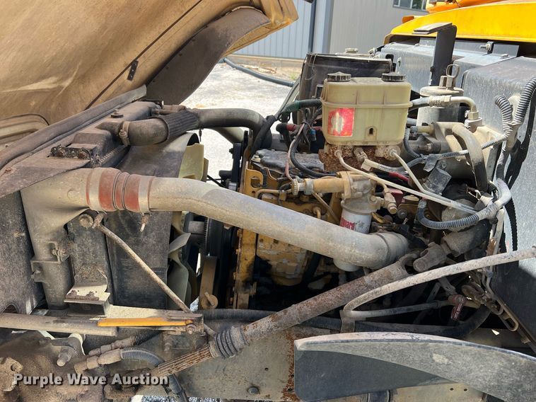 image for item NA9100 2006 Blue Bird  school bus