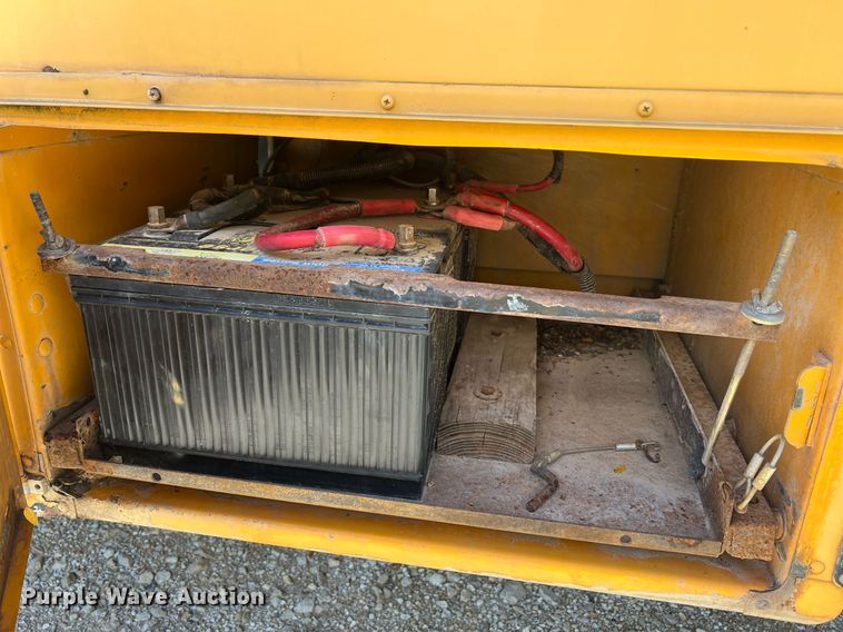 image for item NA9100 2006 Blue Bird  school bus