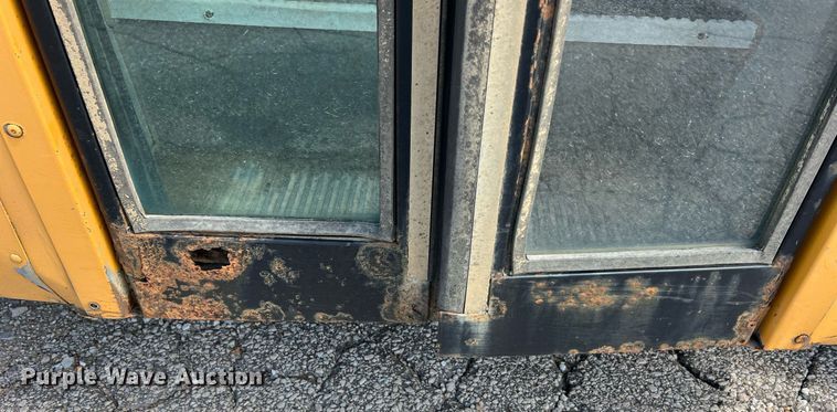 image for item NA9100 2006 Blue Bird  school bus