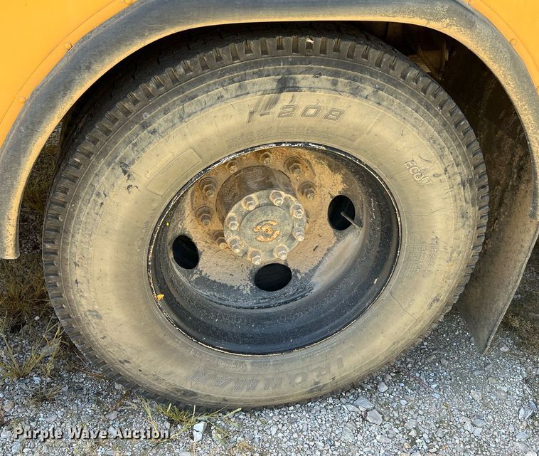 image for item NA9100 2006 Blue Bird  school bus