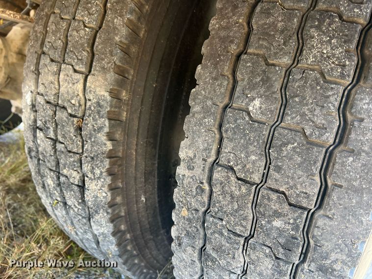 image for item NA9100 2006 Blue Bird  school bus