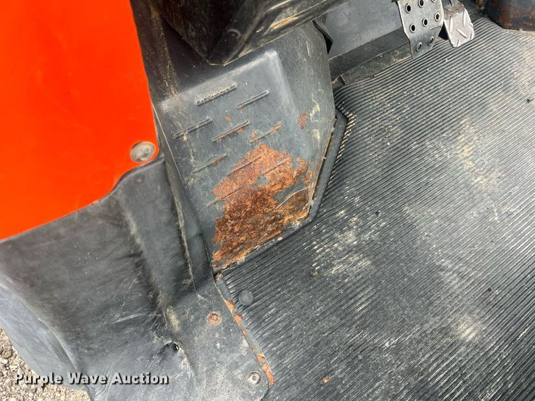 image for item NA9295 2007 Kubota RTV900  utility vehicle