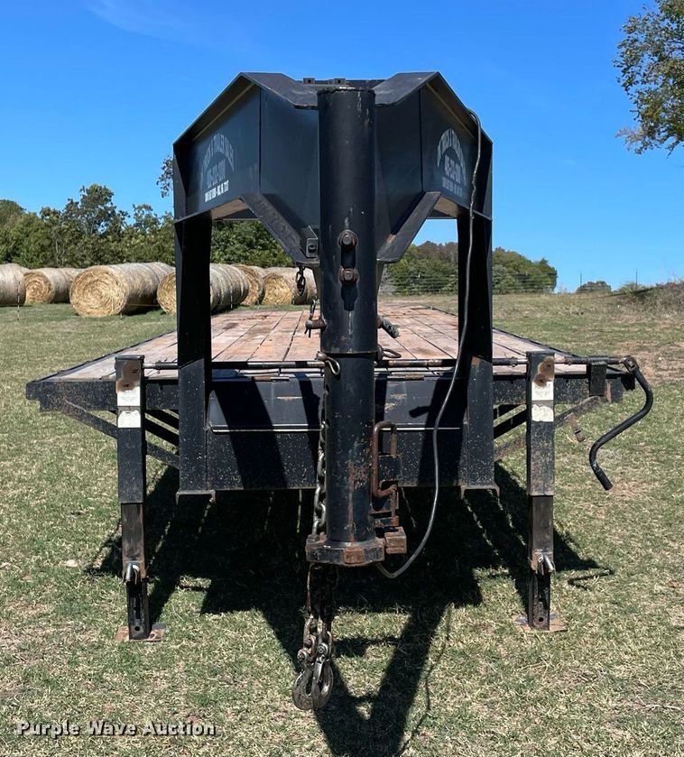 image for item NA9673 2018 Road Boss Trailers  equipment trailer