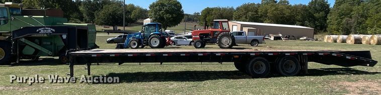 image for item NA9673 2018 Road Boss Trailers  equipment trailer