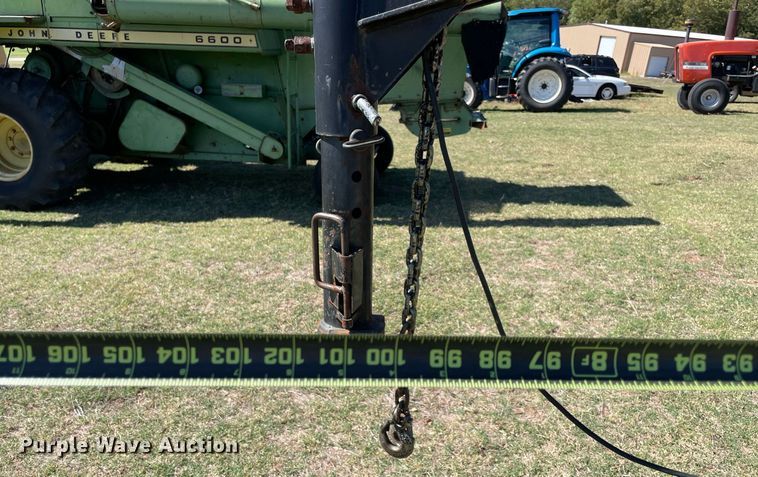 image for item NA9673 2018 Road Boss Trailers  equipment trailer