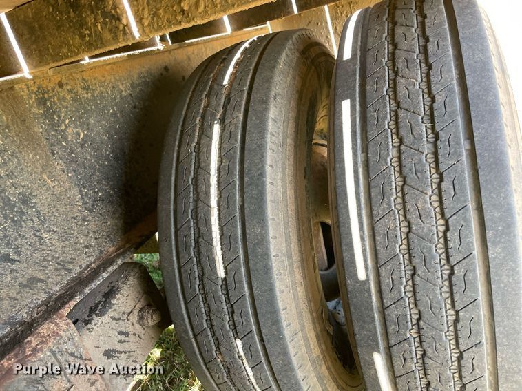 image for item NA9673 2018 Road Boss Trailers  equipment trailer