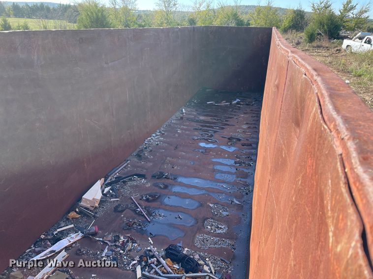 image for item NA9691 Roll-off container