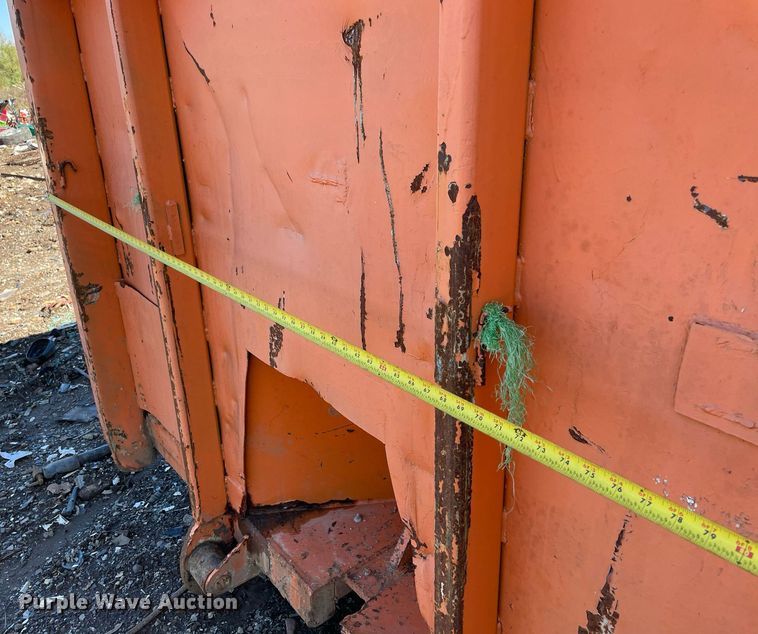 image for item NA9692 Roll-off container