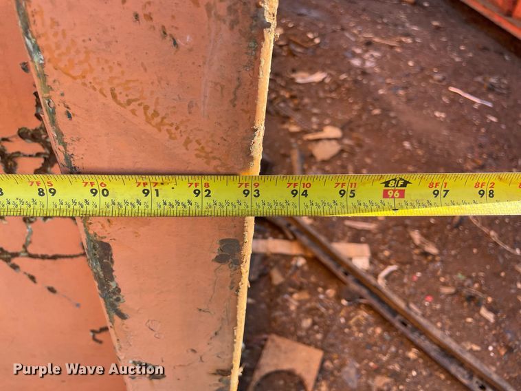 image for item NA9692 Roll-off container