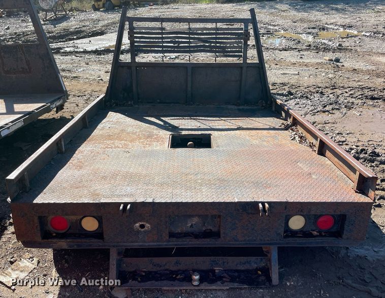 image for item NA9694 Flatbed pickup truck bed