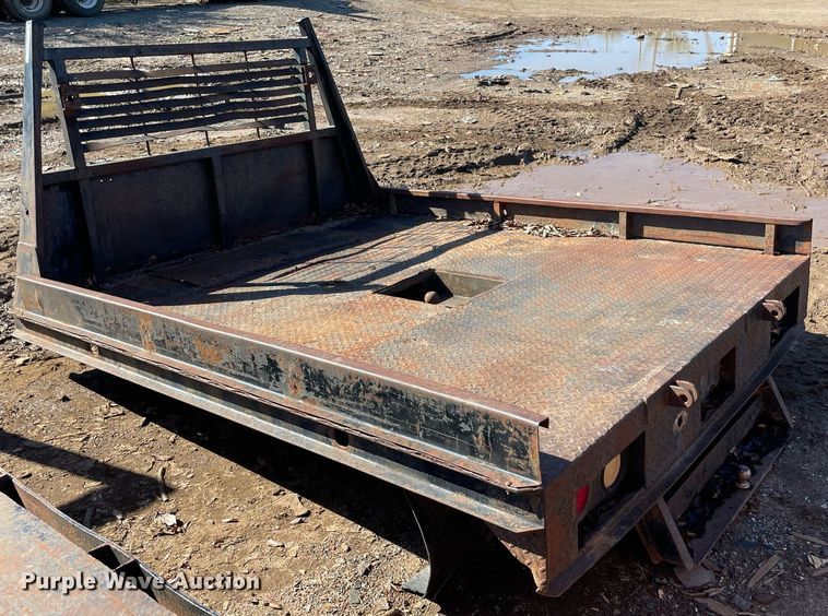 image for item NA9694 Flatbed pickup truck bed