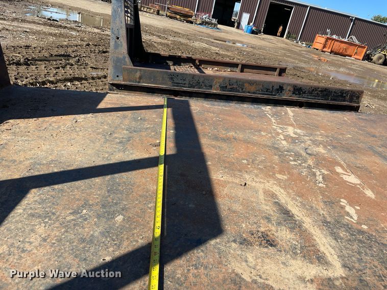 image for item NA9695 Flatbed