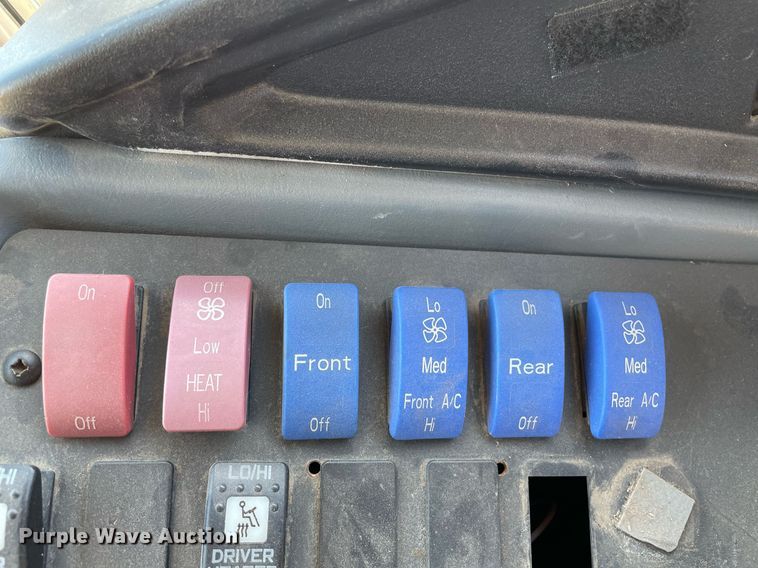 image for item NH9747 2012 IC CE  school bus