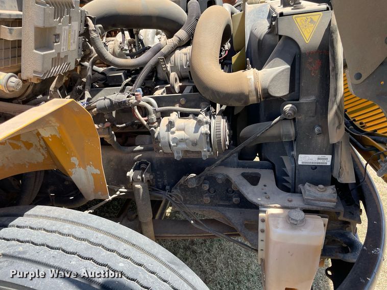 image for item NH9747 2012 IC CE  school bus