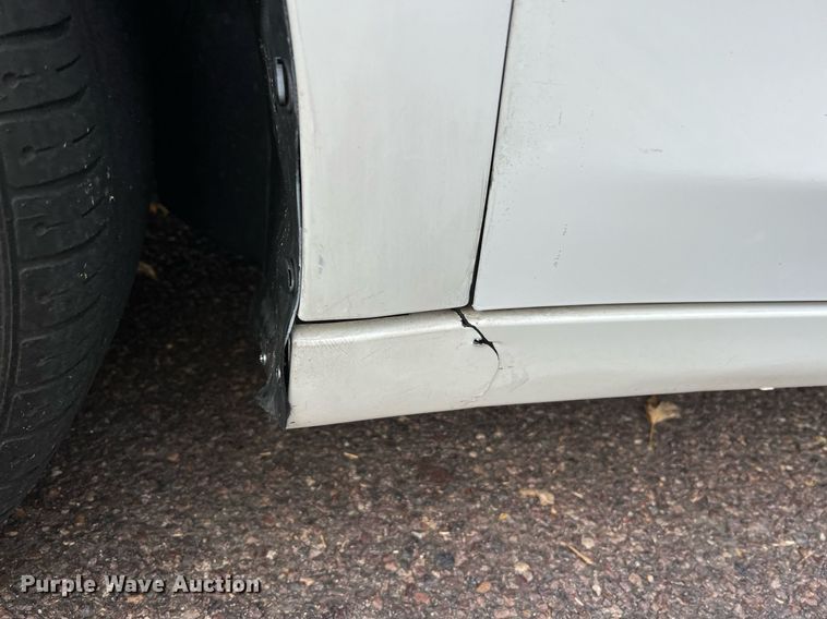 image for item NI9084 2015 Chrysler 200 