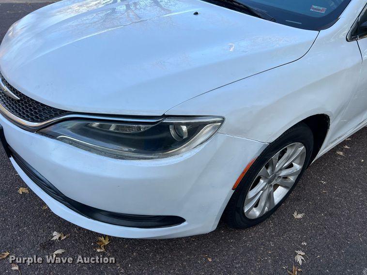 image for item NI9084 2015 Chrysler 200 