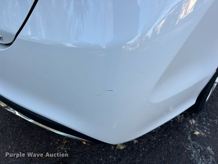 image for item NI9084 2015 Chrysler 200 