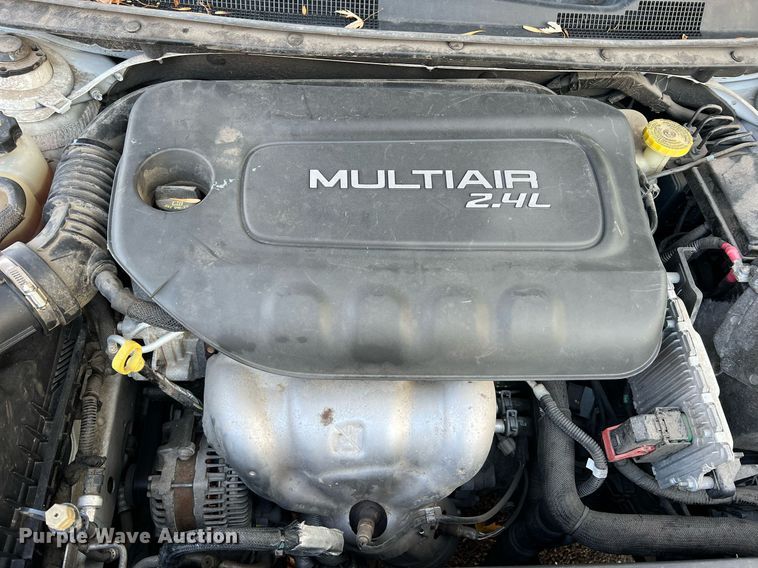 image for item NI9084 2015 Chrysler 200 