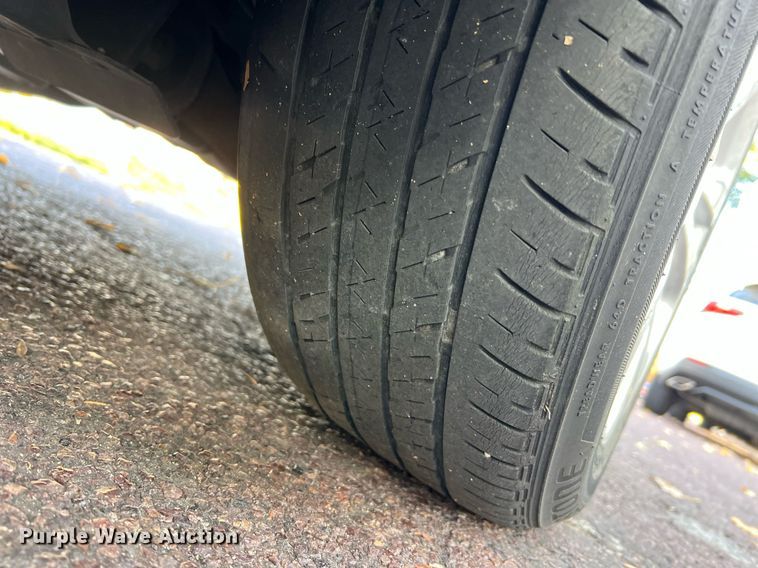 image for item NI9084 2015 Chrysler 200 