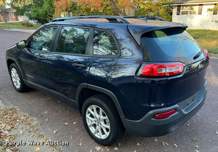 image for item NI9085 2016 Jeep Cherokee Sport  SUV