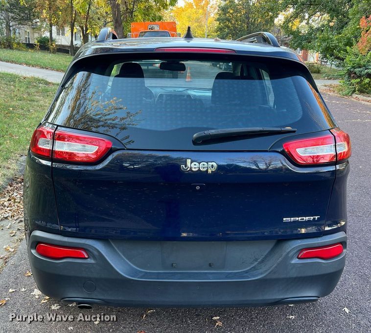 image for item NI9085 2016 Jeep Cherokee Sport  SUV