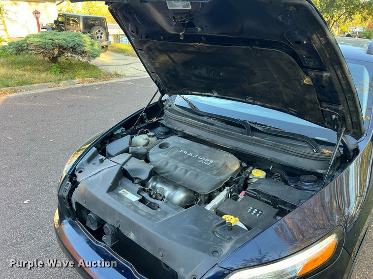 image for item NI9085 2016 Jeep Cherokee Sport  SUV