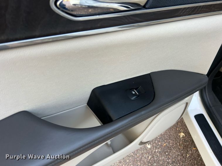 image for item NI9086 2017 Lincoln MKX  SUV