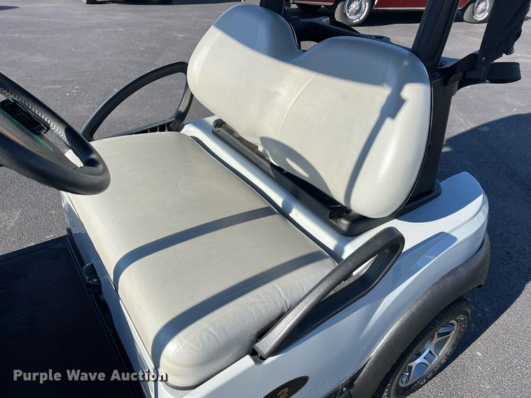 image for item NI9113 2019 Club Car Tempo  golf cart