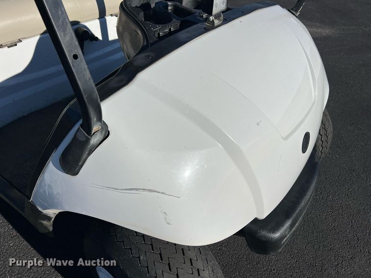 image for item NI9114 2013 Yamaha YDRAX3  golf cart