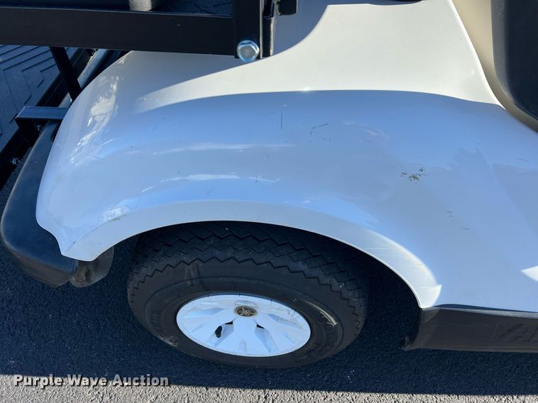 image for item NI9114 2013 Yamaha YDRAX3  golf cart