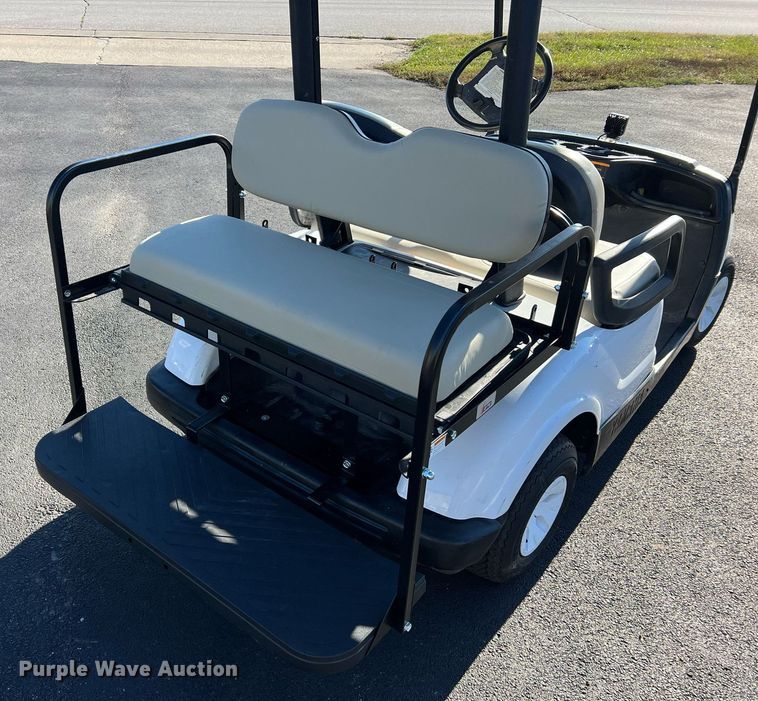 image for item NI9114 2013 Yamaha YDRAX3  golf cart