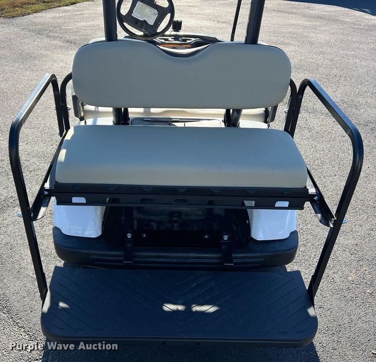 image for item NI9114 2013 Yamaha YDRAX3  golf cart