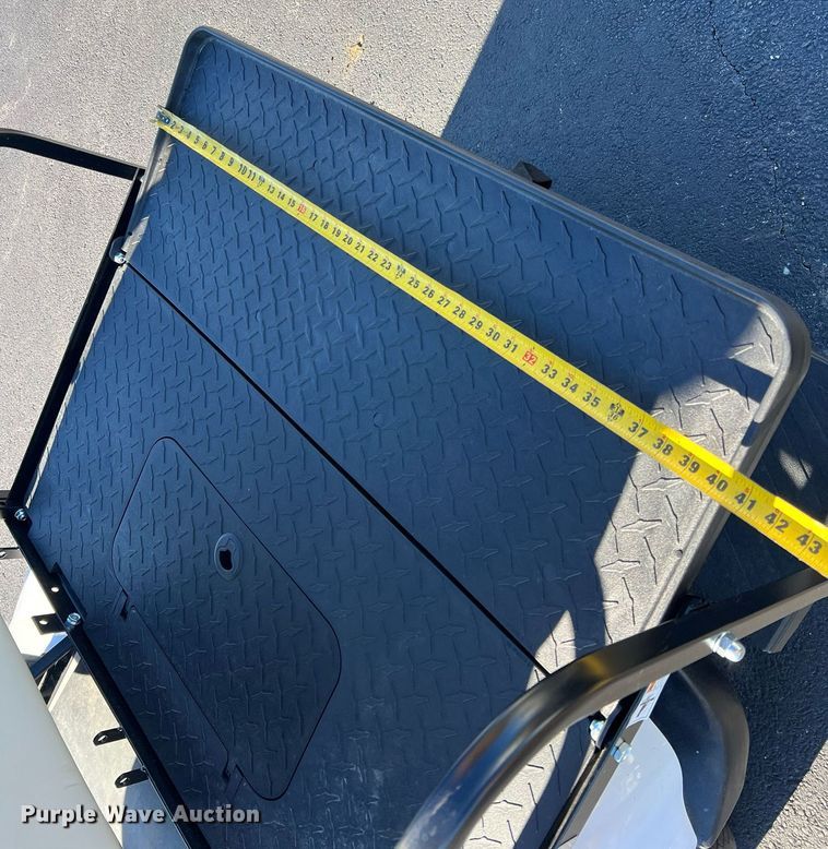 image for item NI9114 2013 Yamaha YDRAX3  golf cart