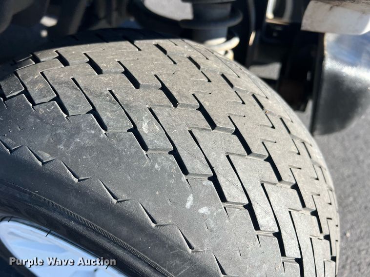 image for item NI9114 2013 Yamaha YDRAX3  golf cart