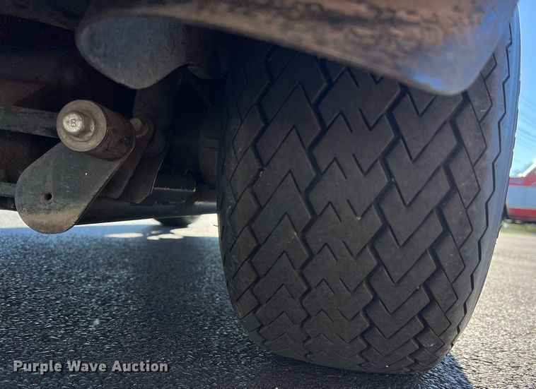 image for item NI9114 2013 Yamaha YDRAX3  golf cart