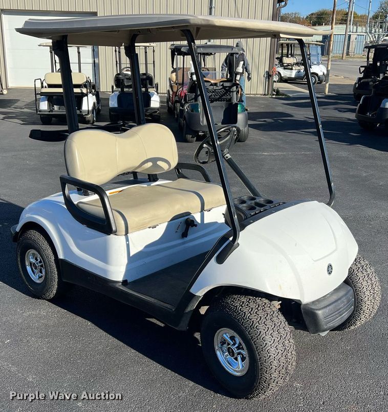 image for item NI9115 2009 Yamaha  golf cart