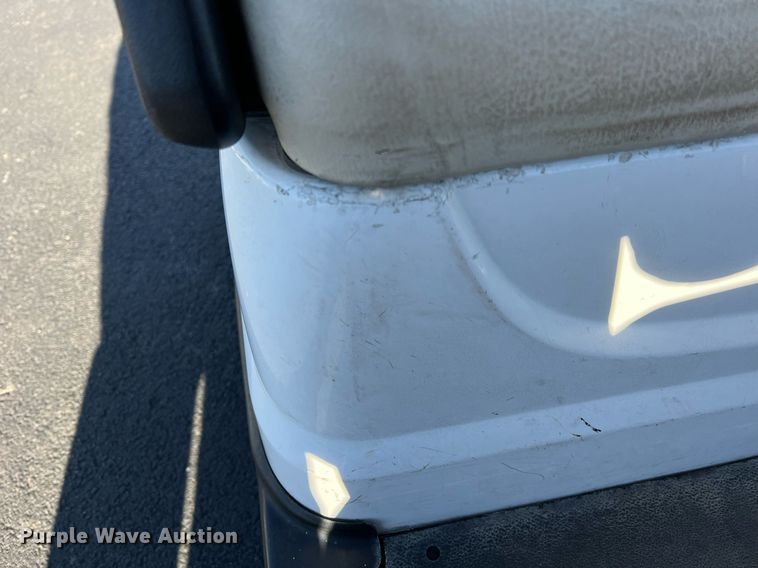 image for item NI9115 2009 Yamaha  golf cart