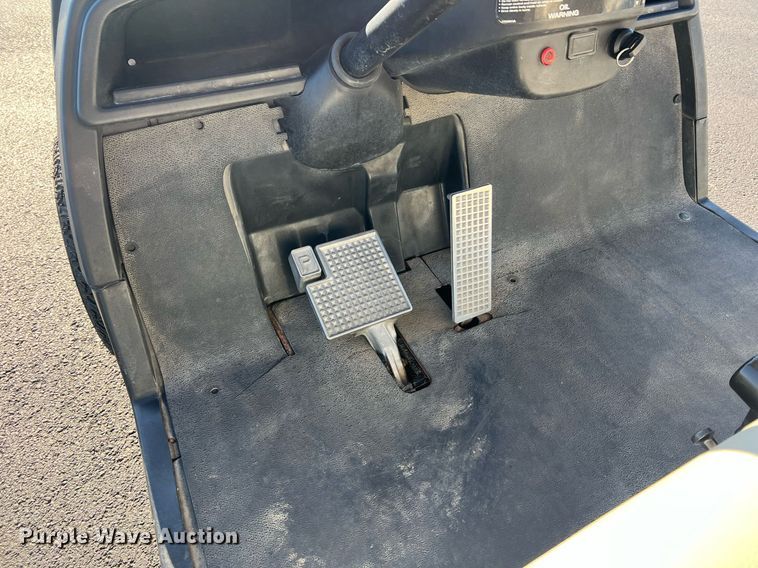 image for item NI9115 2009 Yamaha  golf cart