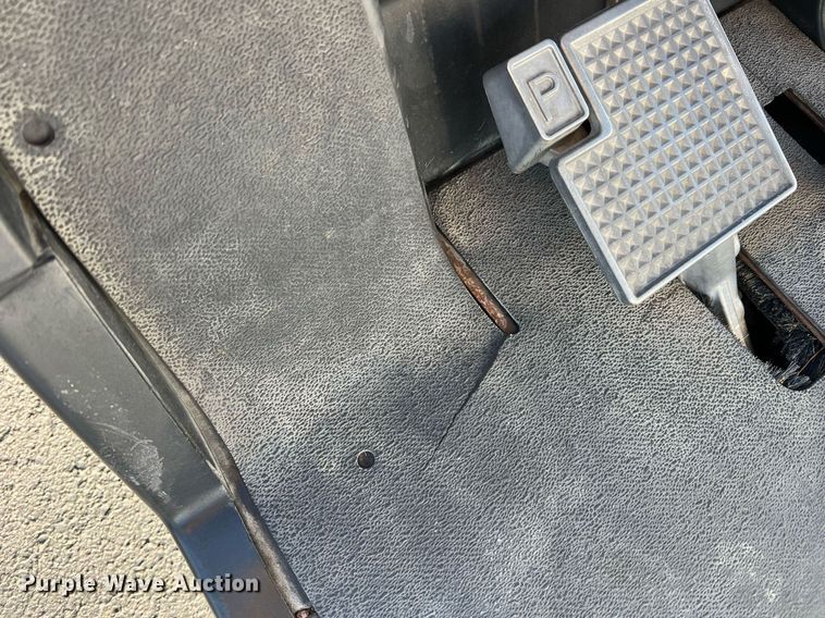 image for item NI9115 2009 Yamaha  golf cart