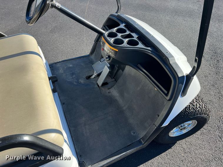 image for item NI9115 2009 Yamaha  golf cart