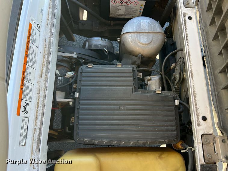 image for item NI9115 2009 Yamaha  golf cart