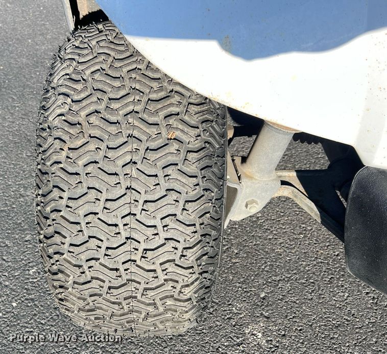 image for item NI9115 2009 Yamaha  golf cart