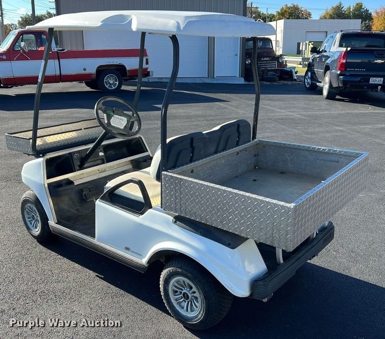 image for item NI9116 2008 Club Car DS  golf cart
