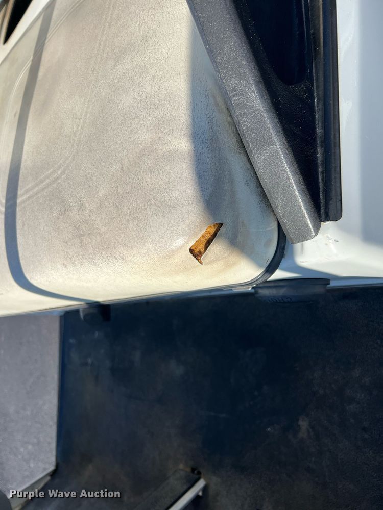 image for item NI9116 2008 Club Car DS  golf cart