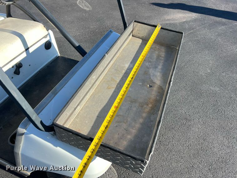 image for item NI9116 2008 Club Car DS  golf cart