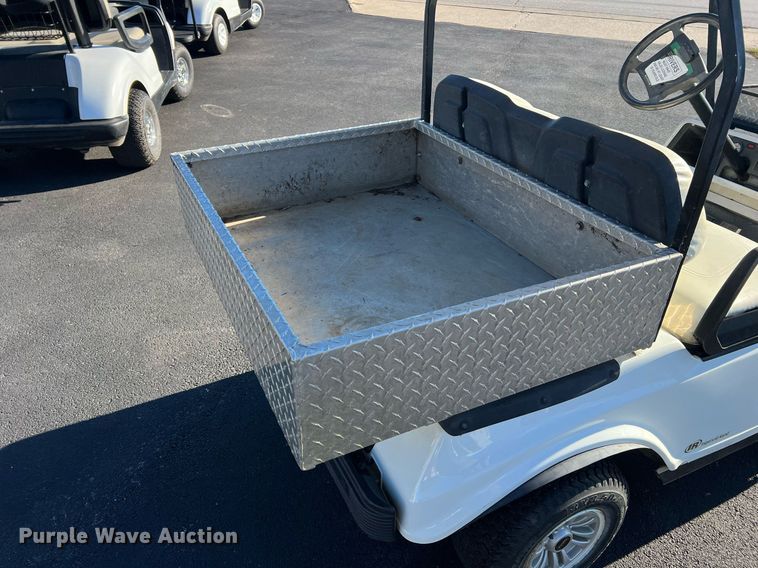 image for item NI9116 2008 Club Car DS  golf cart