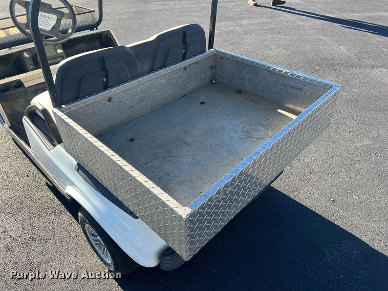 image for item NI9116 2008 Club Car DS  golf cart