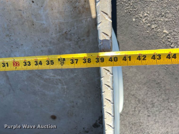 image for item NI9116 2008 Club Car DS  golf cart