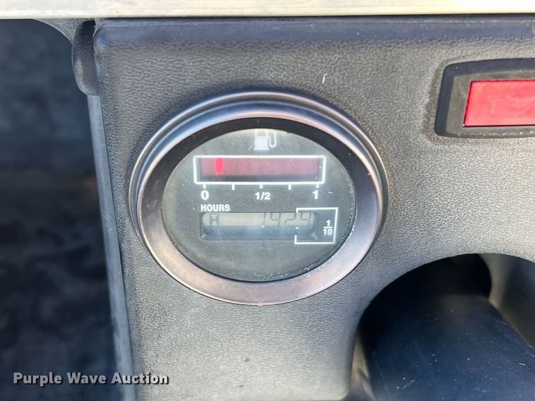 image for item NI9116 2008 Club Car DS  golf cart