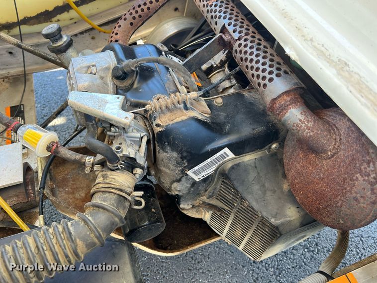 image for item NI9116 2008 Club Car DS  golf cart